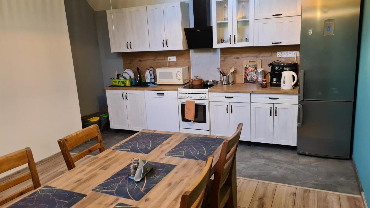 W20 Hostel Goledzinow 외부 사진