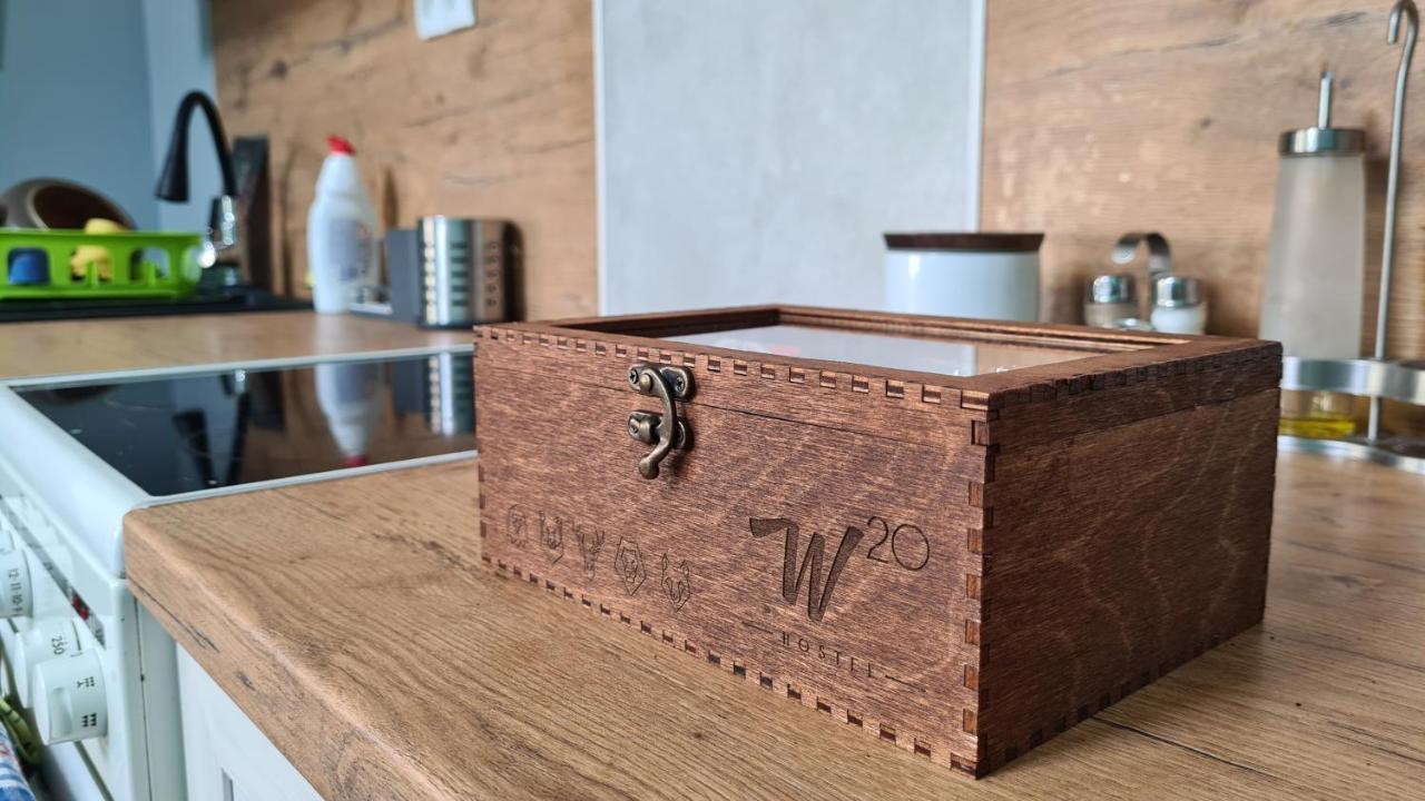 W20 Hostel Goledzinow 외부 사진