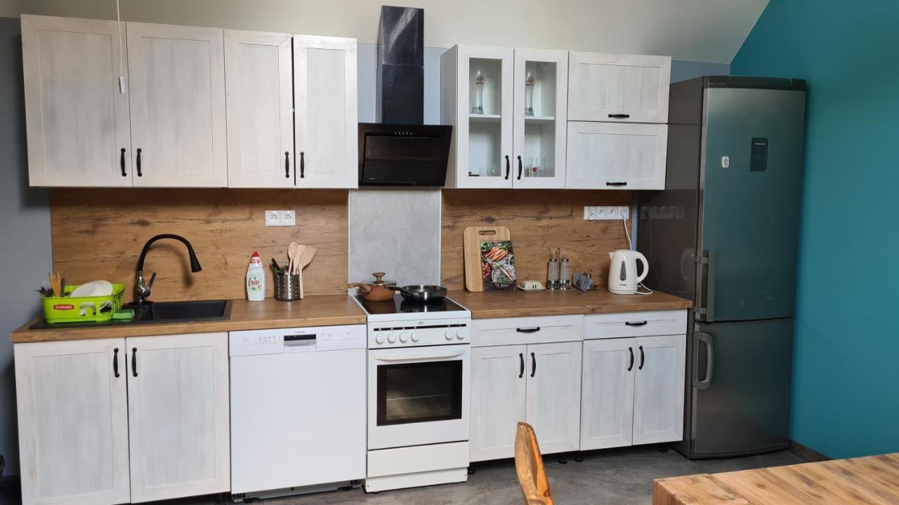W20 Hostel Goledzinow 외부 사진