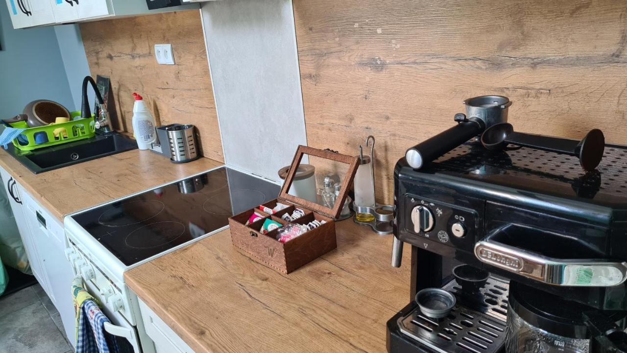 W20 Hostel Goledzinow 외부 사진
