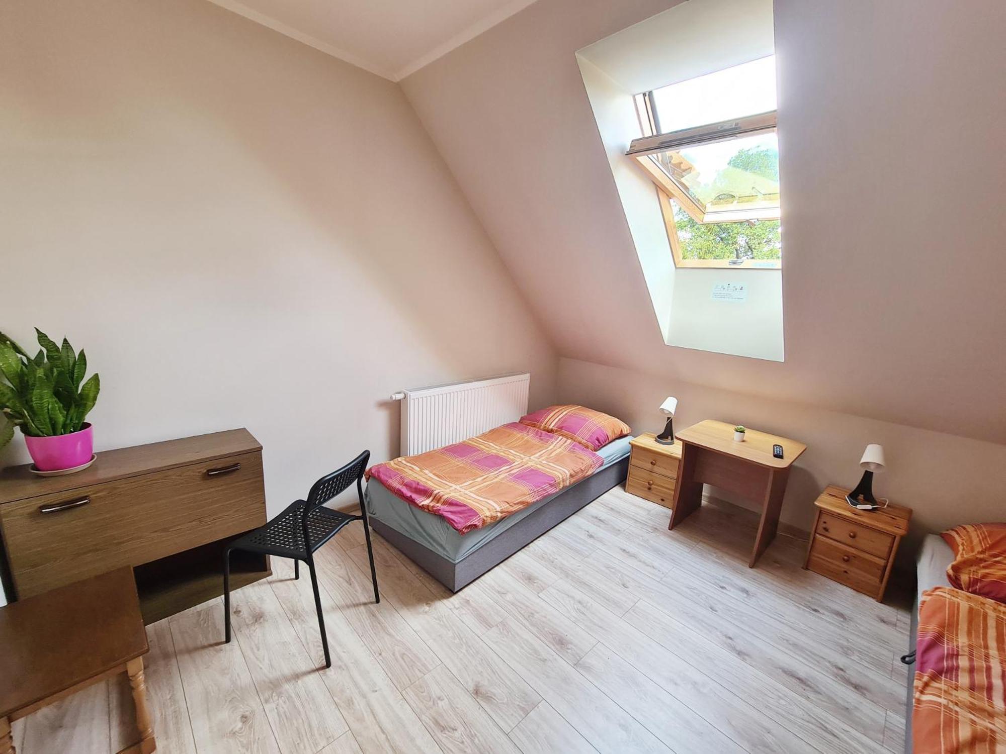 W20 Hostel Goledzinow 외부 사진